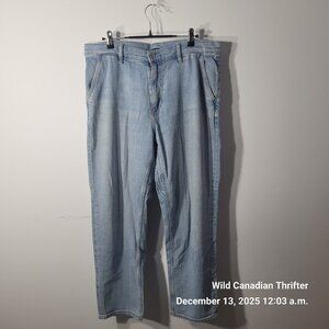 Uniqlo L Light Blue Denim Jeans 100% Cotton Relaxed Fit Zip Fly